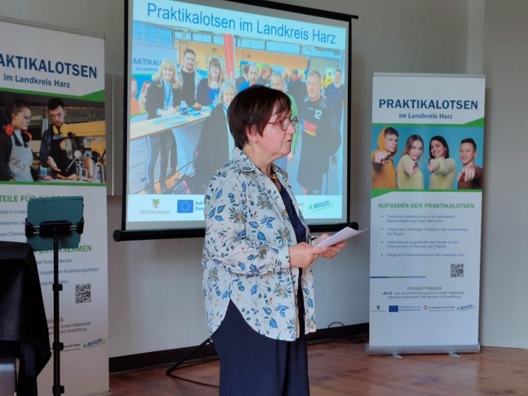 Dr. Kristin Körner vom Ministerium für Arbeit, Soziales, Gesundheit und Gleichstellung Sachsen Anhalt würdigt das Engagement regionaler Unternehmen und betont die zentrale Rolle hochwertiger Praktika für eine erfolgreiche Berufsorientierung.